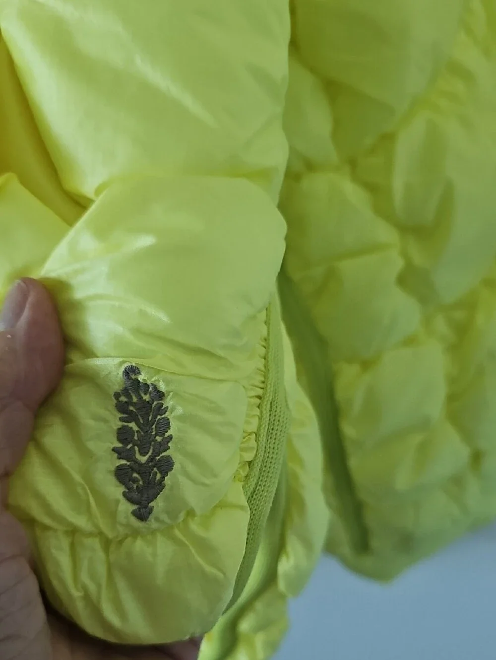 ●●FREE PEOPLE NEON HIGHLIGHTER YELLOW SHINY PUFFER JACKET NWOT S.L●●